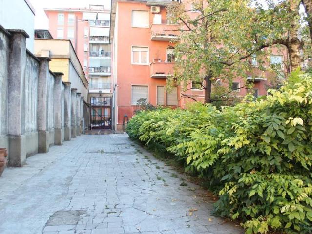 Box / Garage in affitto a Milano MI