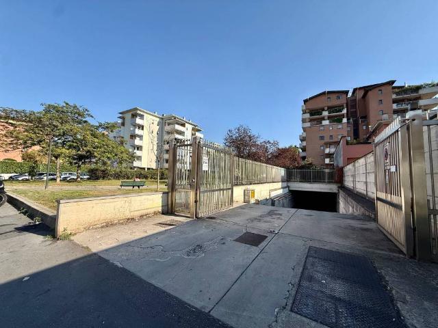 Box / Garage in affitto a Milano MI