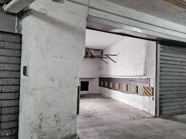 Box / Garage in affitto a Napoli NA