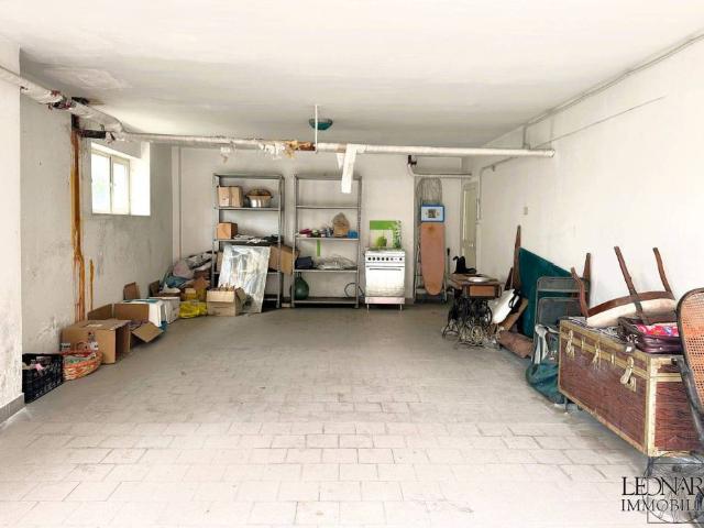 Box / Garage in affitto a Napoli NA