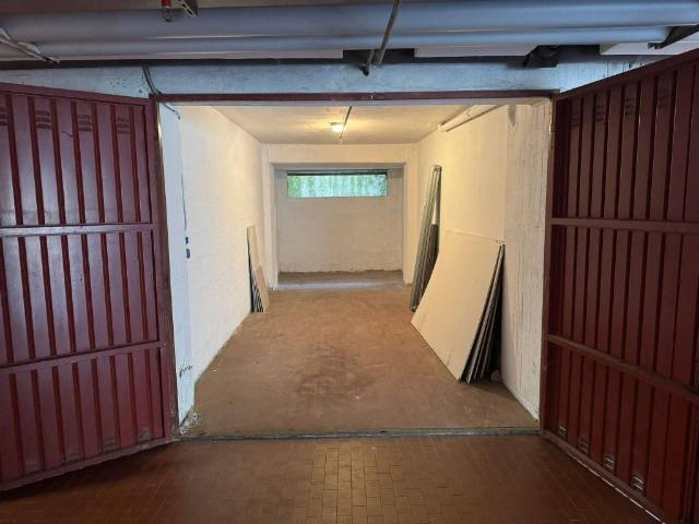 Box / Garage in affitto a Ozzano dell'Emilia BO