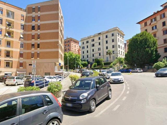 Box / Garage in affitto a Perugia PG