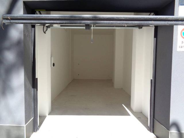 Box / Garage in affitto a Pescara PE