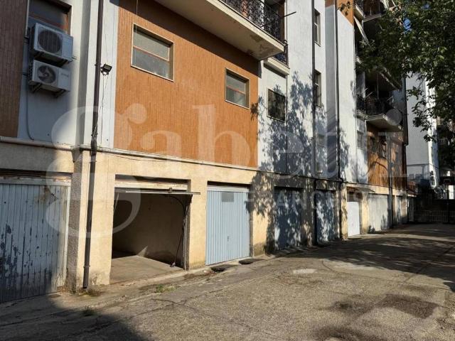 Box / Garage in affitto a Rende CS
