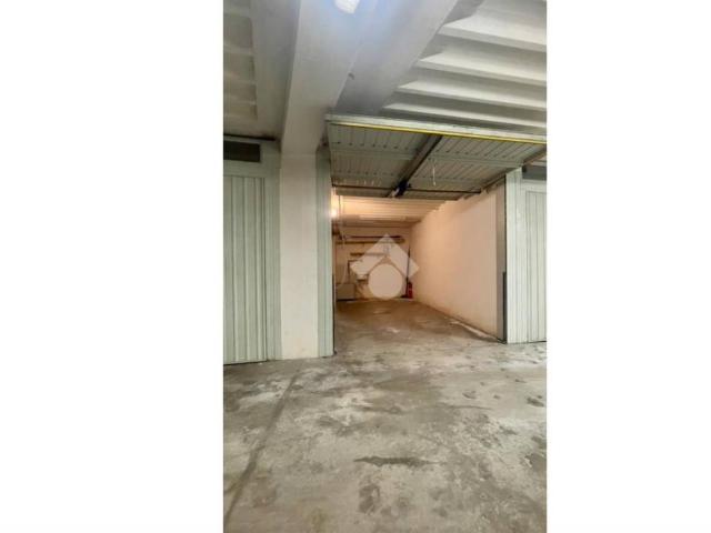 Box / Garage in affitto a Rimini RN