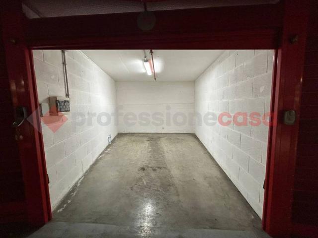 Box / Garage in affitto a Roma RM