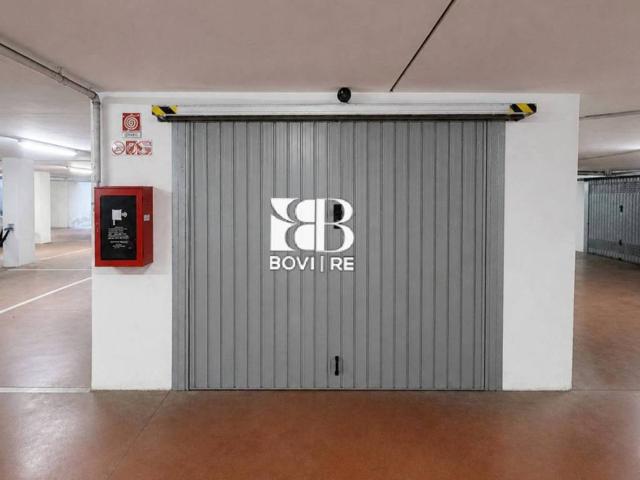 Box / Garage in affitto a Roma RM