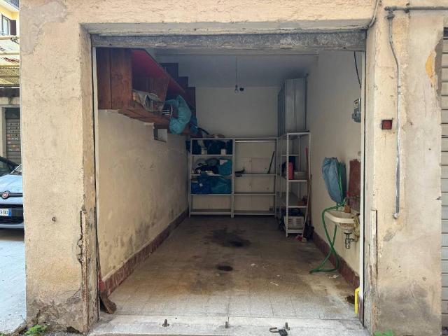 Box / Garage in affitto a Roma RM
