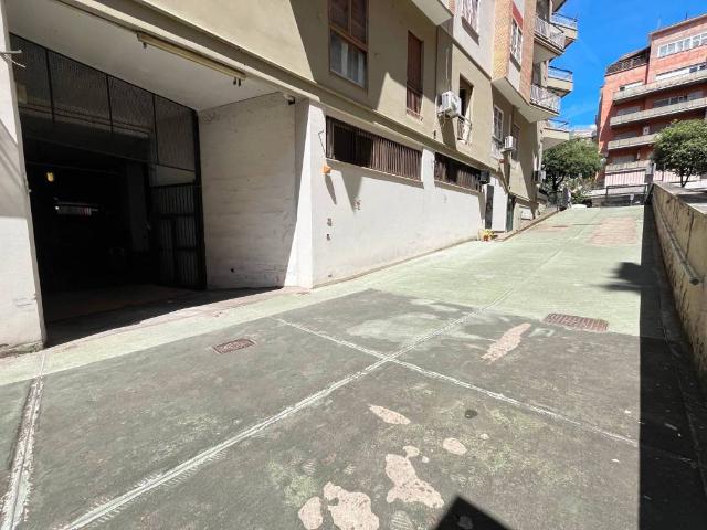 Box / Garage in affitto a Roma RM