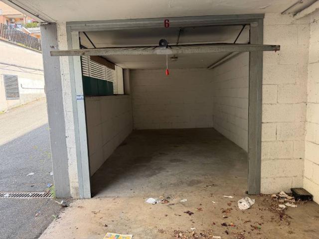 Box / Garage in affitto a Roma RM