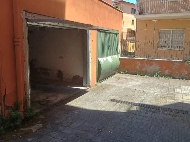 Box / Garage in affitto a Roma RM