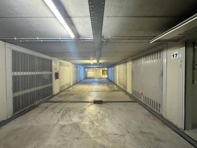 Box / Garage in affitto a Roma RM