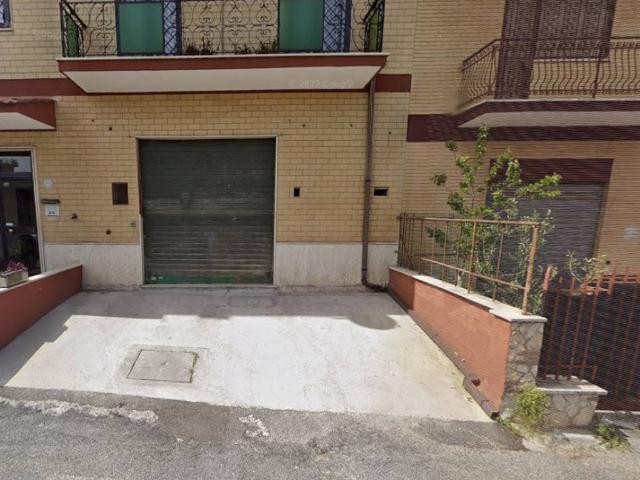 Box / Garage in affitto a Roma RM