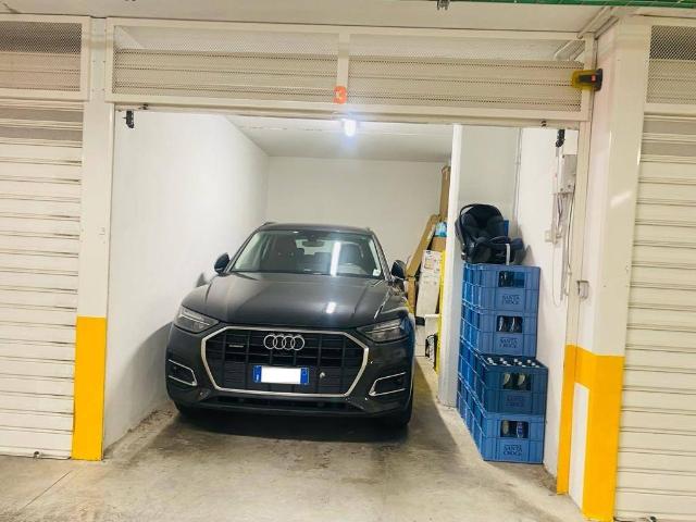 Box / Garage in affitto a Roma RM