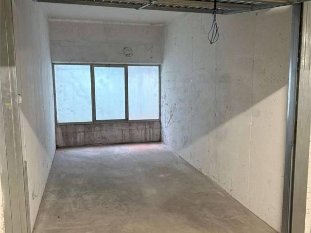 Box / Garage in affitto a Rovereto TN