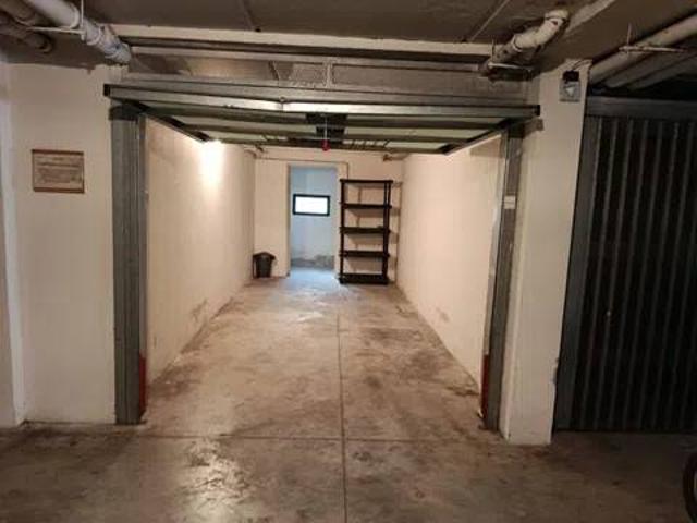 Box / Garage in affitto a Sesto Fiorentino FI