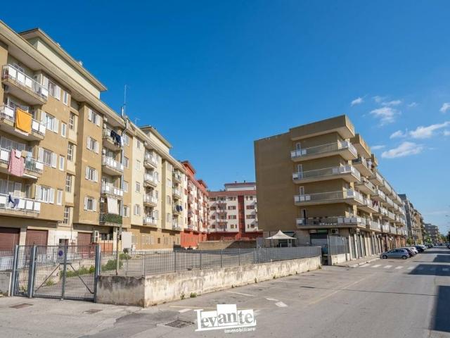 Box / Garage in vendita a Terlizzi BA