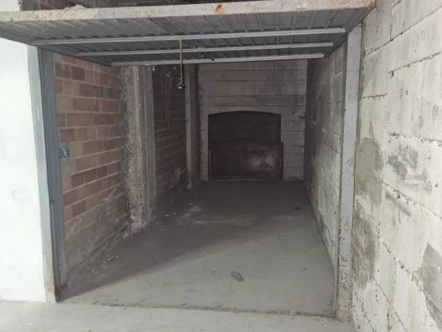 Box / Garage in vendita a Terni TR
