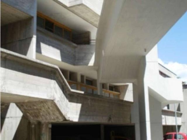 Box / Garage in vendita a Terni TR