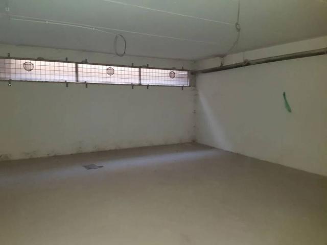 Box / Garage in vendita a Tivoli RM