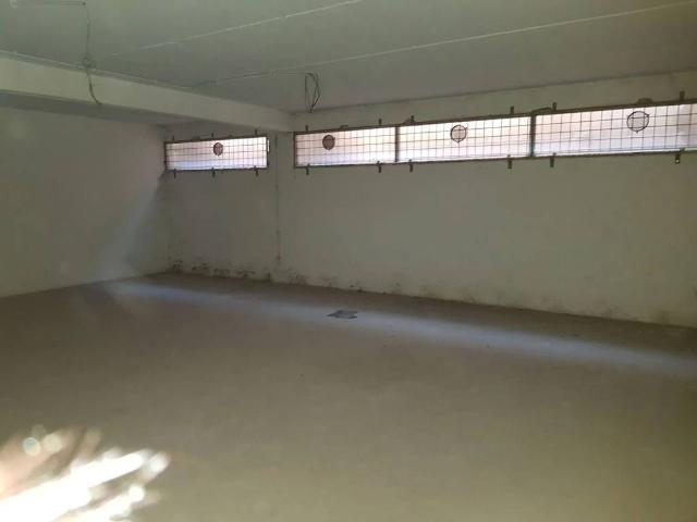 Box / Garage in vendita a Tivoli RM