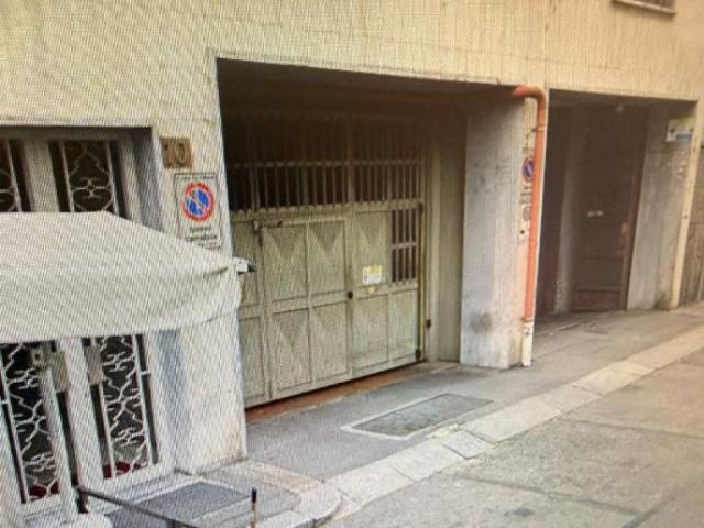 Box / Garage in vendita a Torino TO