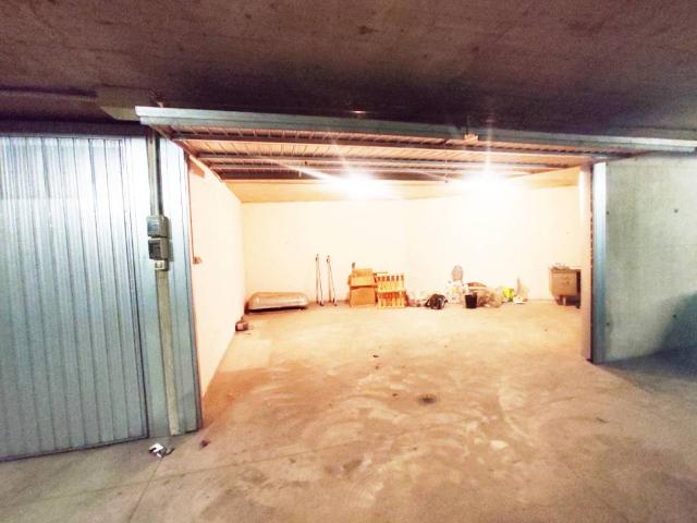 Box / Garage in vendita a Torino TO