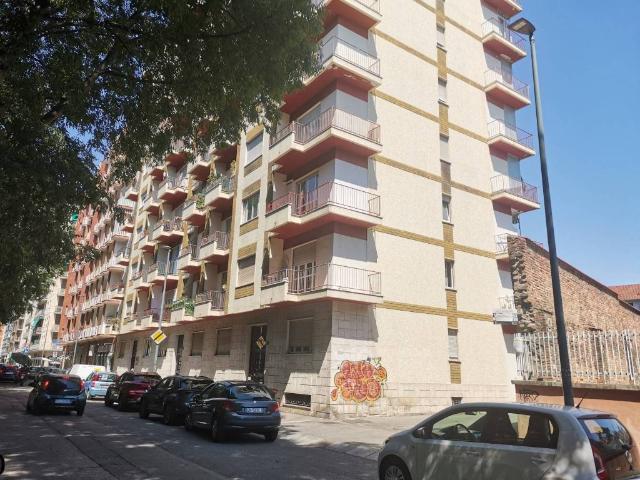 Box / Garage in vendita a Torino TO