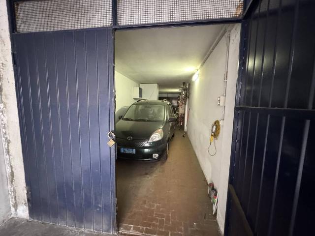 Box / Garage in vendita a Torino TO