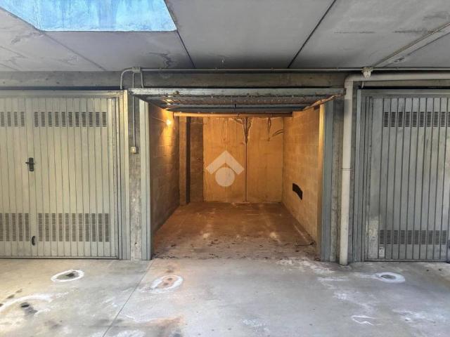 Box / Garage in vendita a Torino TO