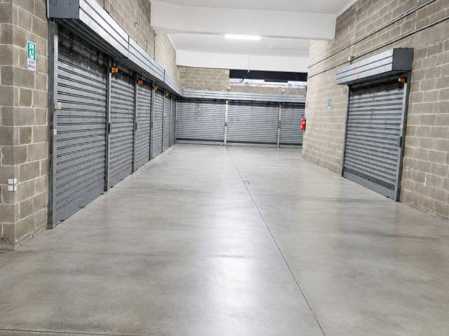 Box / Garage in vendita a Torino TO