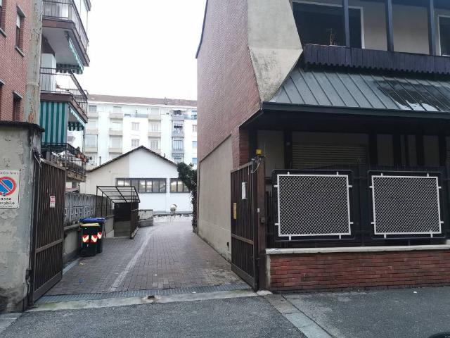 Box / Garage in vendita a Torino TO