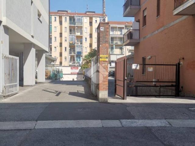 Box / Garage in vendita a Torino TO