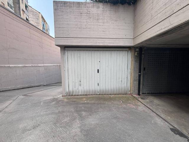 Box / Garage in vendita a Torino TO