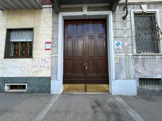 Box / Garage in vendita a Torino TO