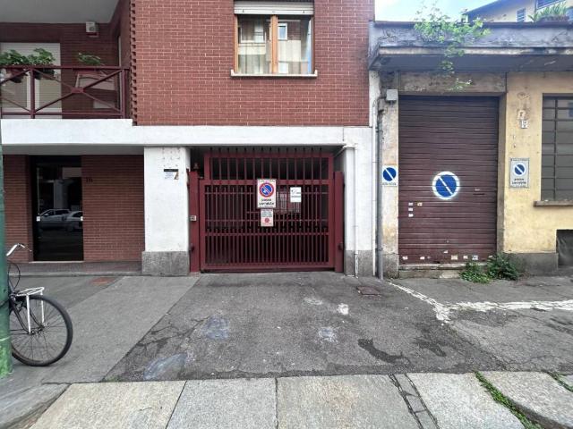 Box / Garage in vendita a Torino TO