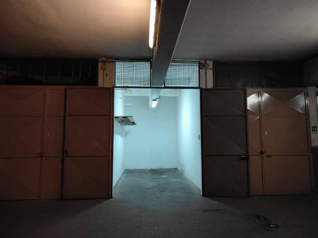 Box / Garage in vendita a Torino TO
