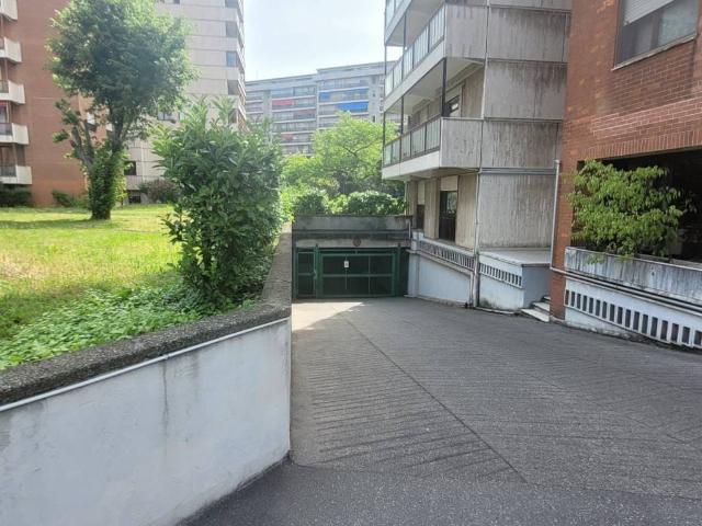 Box / Garage in vendita a Torino TO