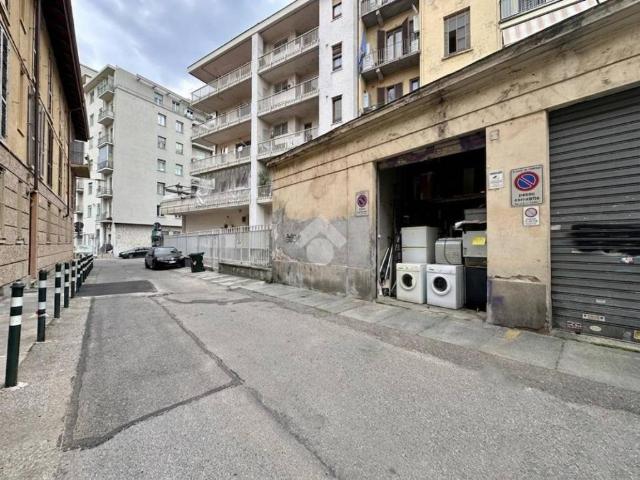 Box / Garage in vendita a Torino TO