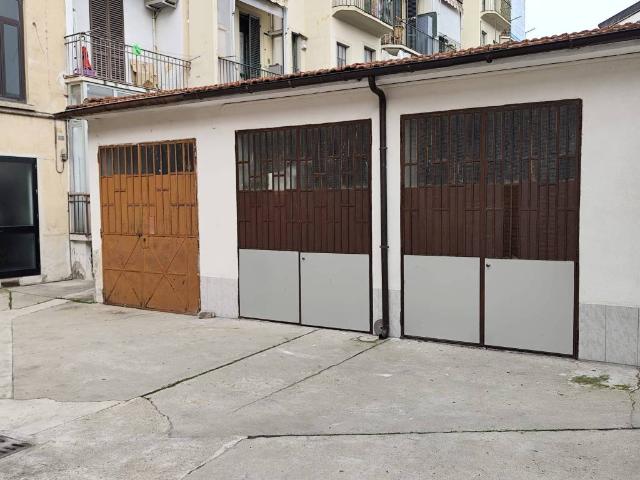 Box / Garage in vendita a Torino TO