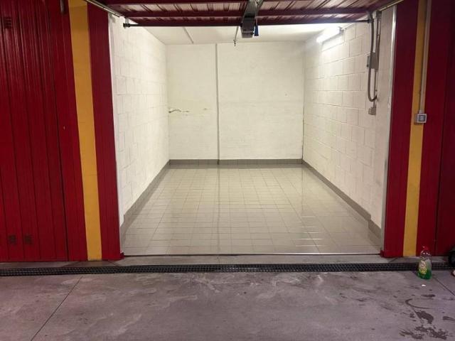 Box / Garage in vendita a Torino TO