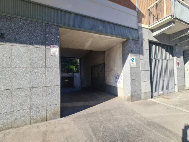 Box / Garage in vendita a Torino TO
