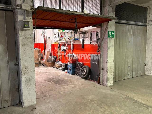 Box / Garage in vendita a Torino TO