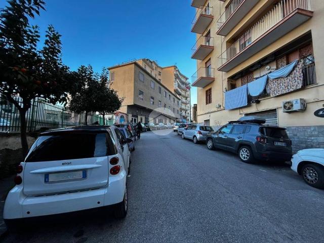 Box / Garage in vendita a Torre del Greco NA
