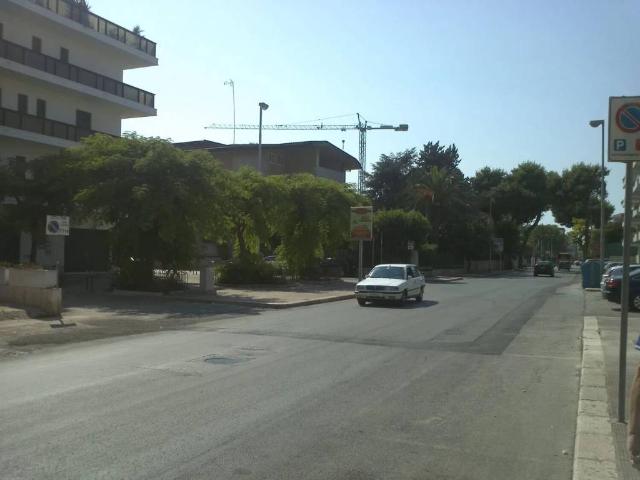 Box / Garage in vendita a Trani BT