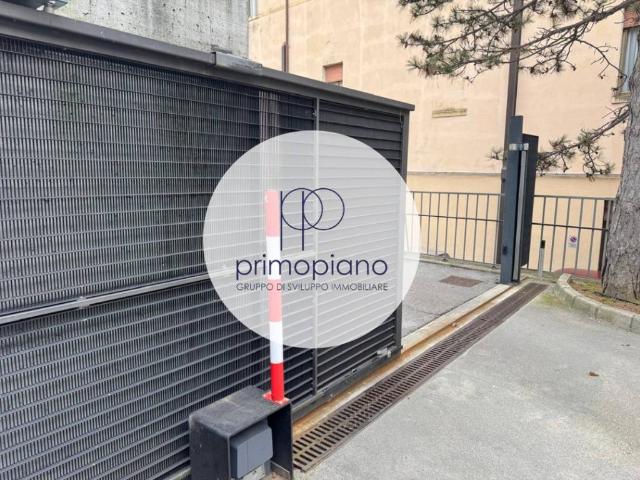 Box / Garage in vendita a Trieste TS