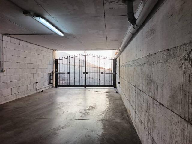 Box / Garage in vendita a Valmontone RM