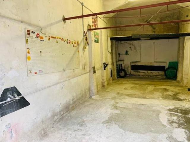 Box / Garage in vendita a Varazze SV