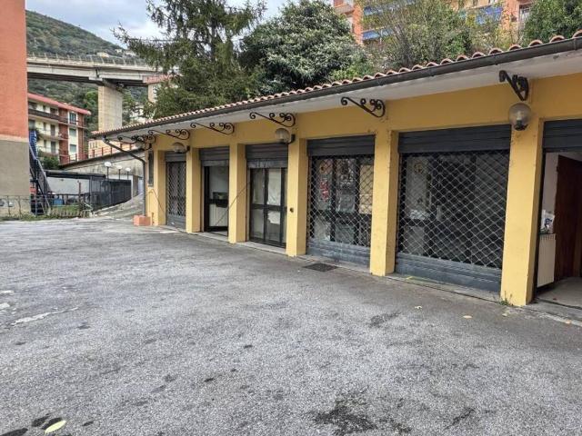 Box / Garage in vendita a Varazze SV