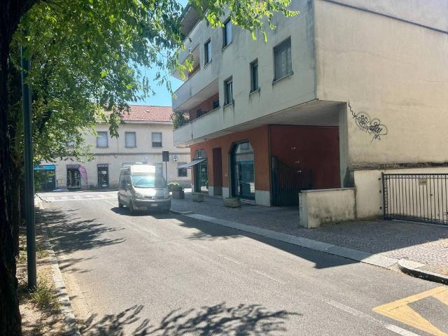 Box / Garage in vendita a Varedo MB